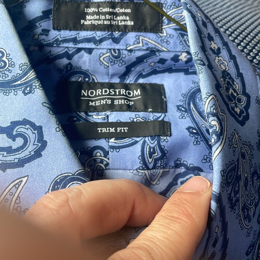 Nordstrom - Picture 3 of 4
